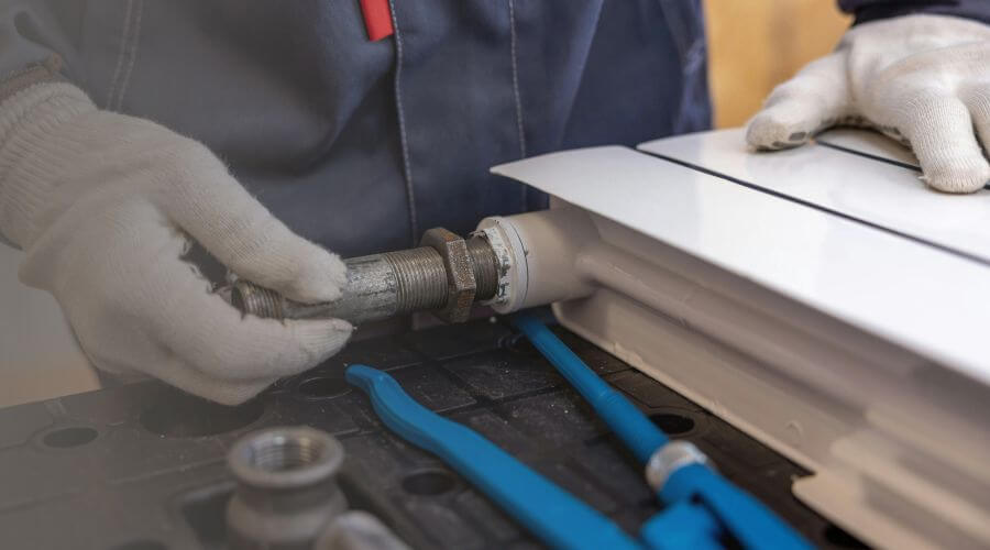 Professional tankless water heater installation	water heater repair services in Pontiac